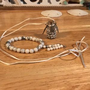 Set of necklace earrings and bracelet